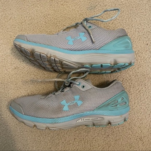 Under Armor Charged Gemini 2020 Running Shoes - women's size 8 - Picture 5 of 7